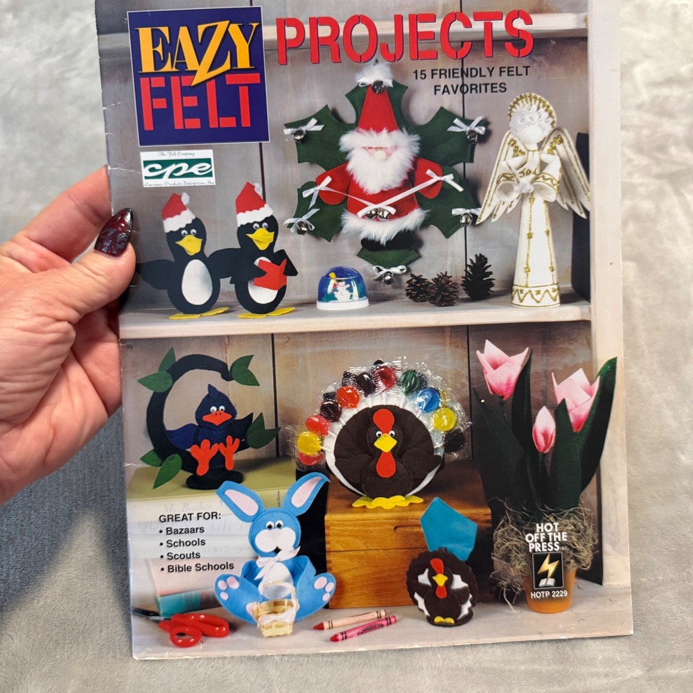 Vintage EAZY FELT Projects Craft Book w Patterns Holiday Decor